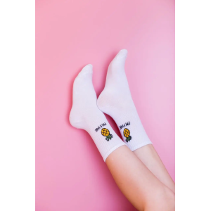 Коттонові шкарпетки 35-41 PINEAPPLE білі