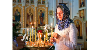 Чому жінки повинні одягати хустку в церкві